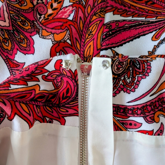 Grace Elements Paisley Pencil Skirt – Red & White, Knee-Length, Cocktail #26 - Picture 5 of 5